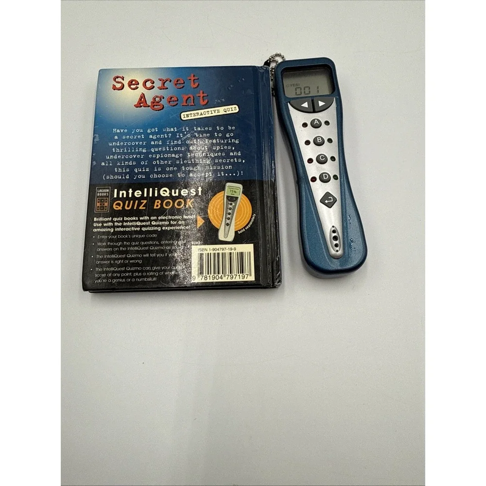 INTELLIQUEST Quizmo Handset Electronic Game Quiz Book Secret Agent VINTAGE RETRO